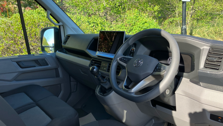 Volkswagen Crafter Cr35 Lwb Diesel Fwd 2.0 TDI 140PS Commerce High Roof Van